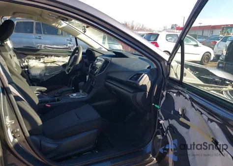 2018 Subaru Impreza 2.0I z USA, uszkodzony, nr VIN 4S3GTAA67J3744855